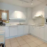 Lejlighed 2 Bedroom Lovely In *