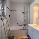2 Bedroom Lovely In Апартаменты