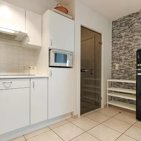 2 Bedroom Lovely In Остенде