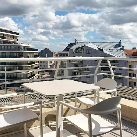 2 Bedroom Lovely In Апартаменты